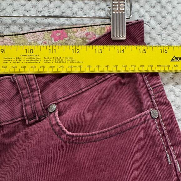 Prana Pants Womens 6 Short Inseam Burgundy Corduroy Straight Low Rise Y2K - Picture 9 of 14